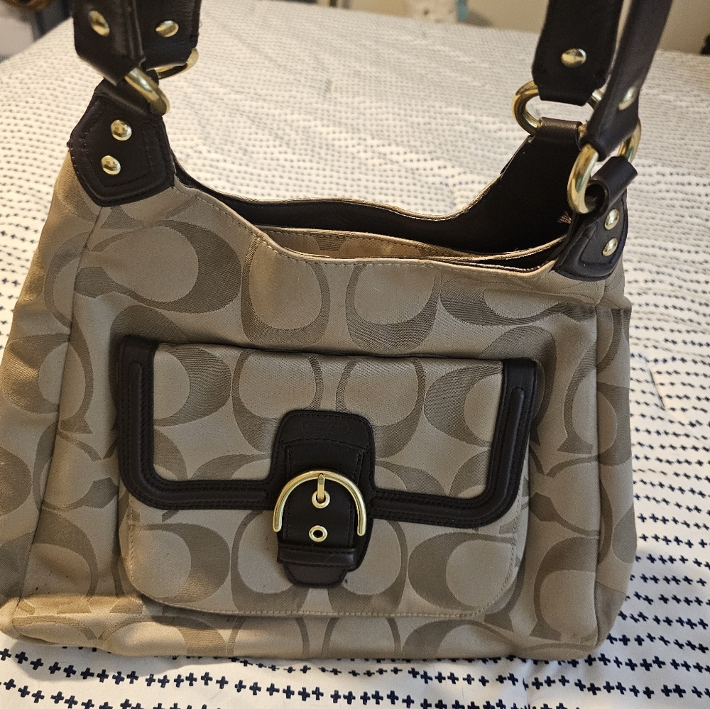 Coach gold signature c triple compartment soho hobo bag With  brown leather rare - Picture 2 of 16